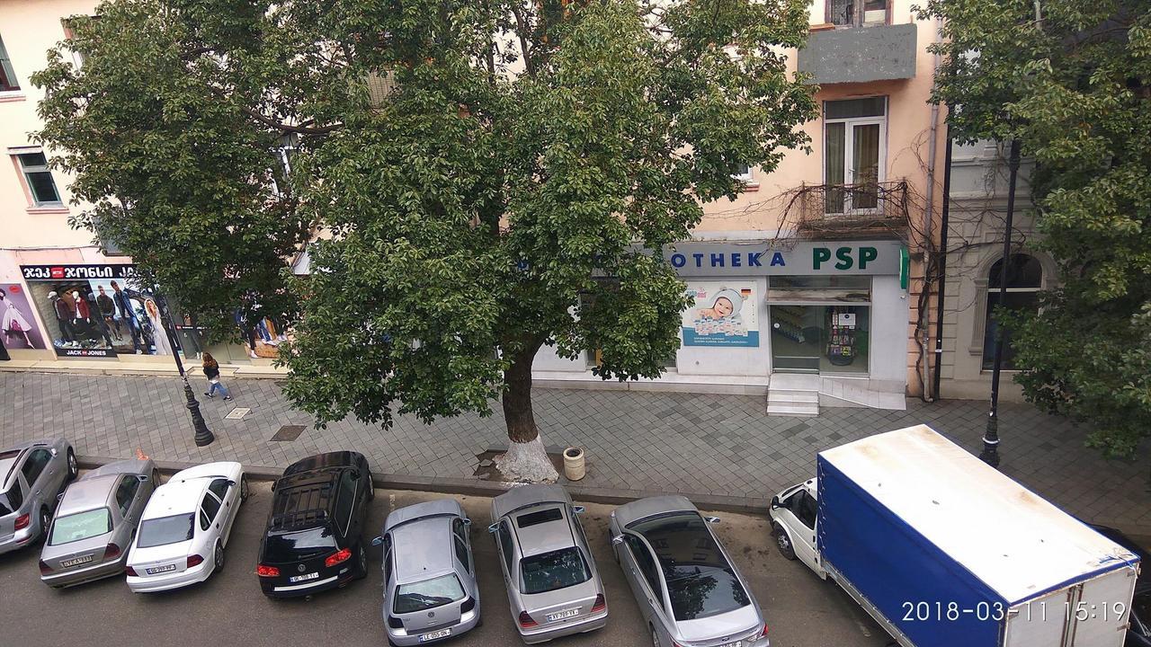 Apartment K. Gamsakhurdia St. Batumi Exterior photo